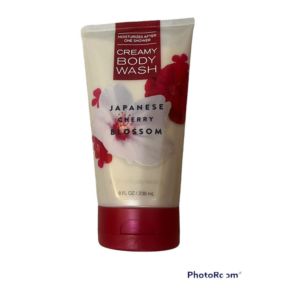 Bath & Body works Japanese Cherry Blossom Creamy Body Wash 8 oz, Rare, NEW!